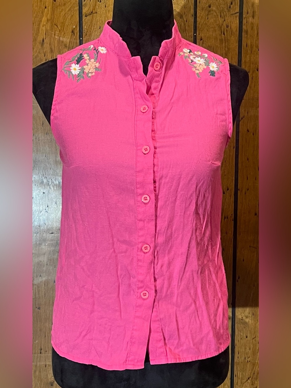 SHEIN Hot Pink Sleeveless Button-Down Top size 2
